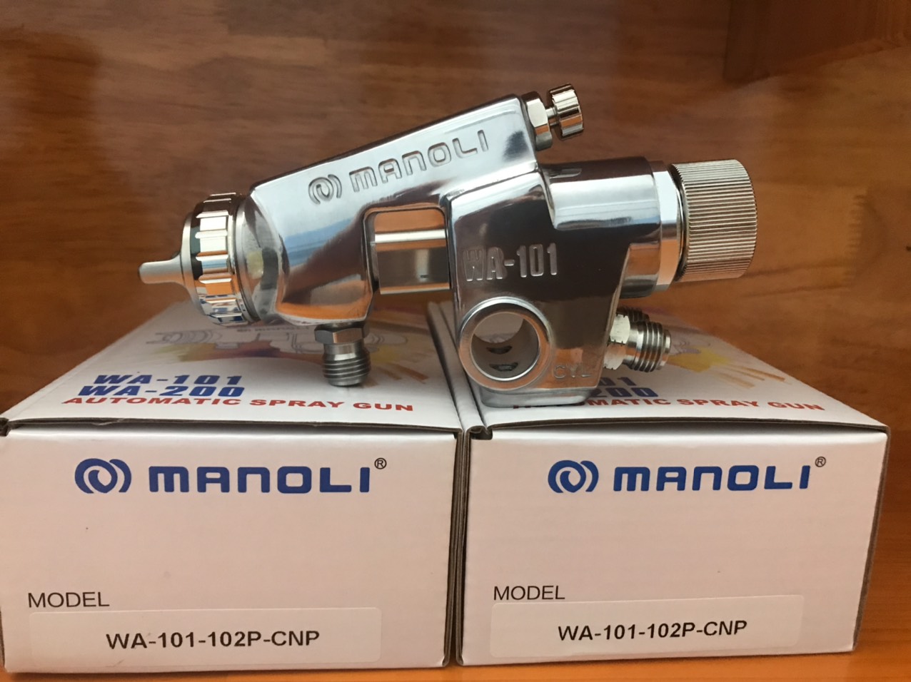 Dụng cụ phun sơn Manoli WA-101-102P béc 1.0mm